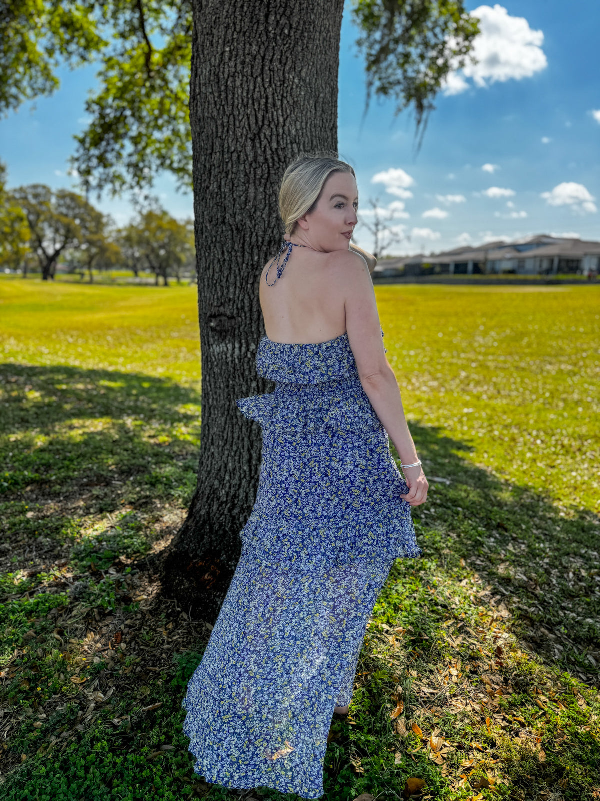 Ruffled Smocked Floral Halter Neck Maxi Dress β Elegant & Feminine πΈβ¨