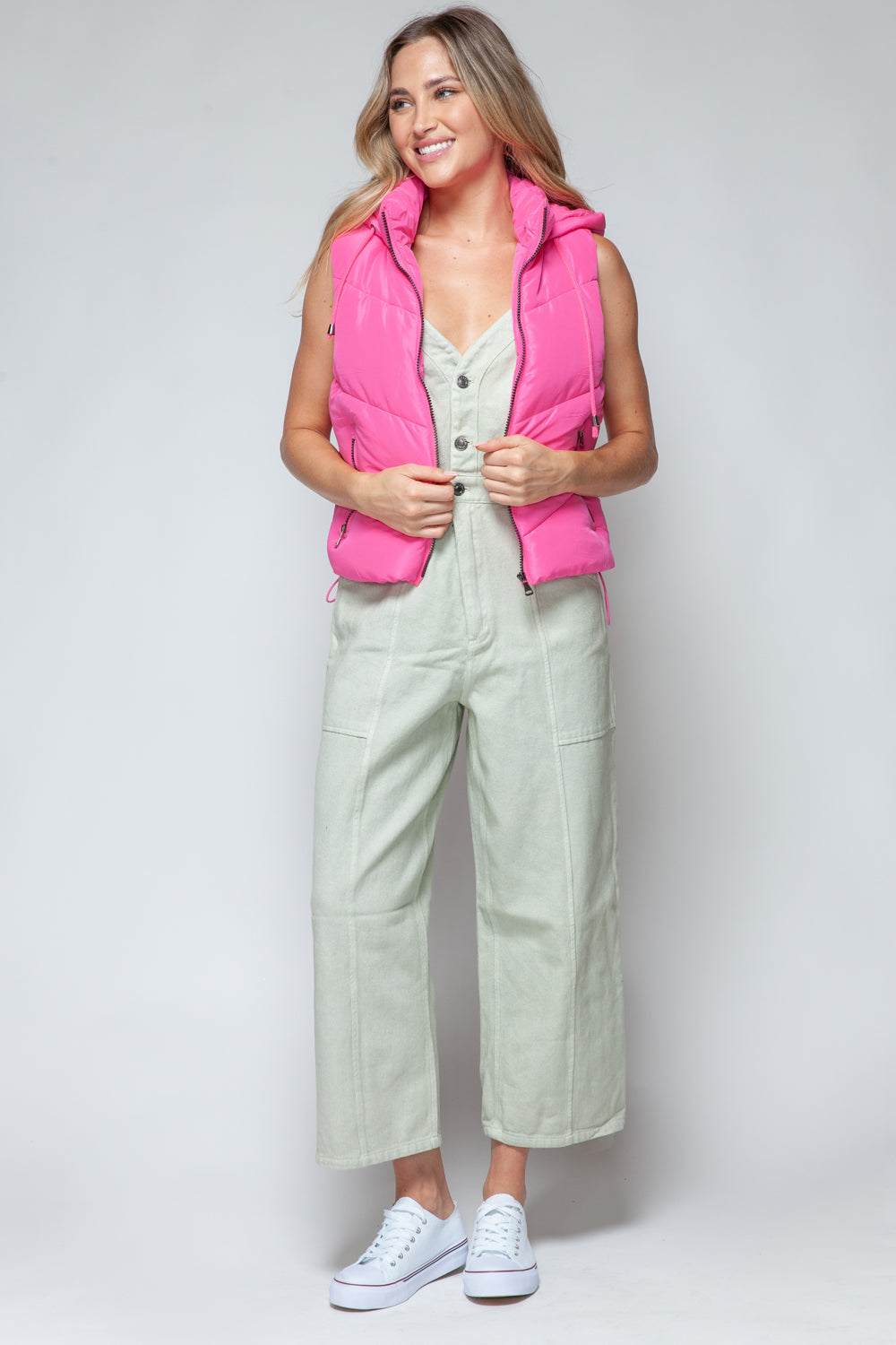 Snobbish Zip-Up Quilted Hooded Vest β Stylish & Cozy π€β¨